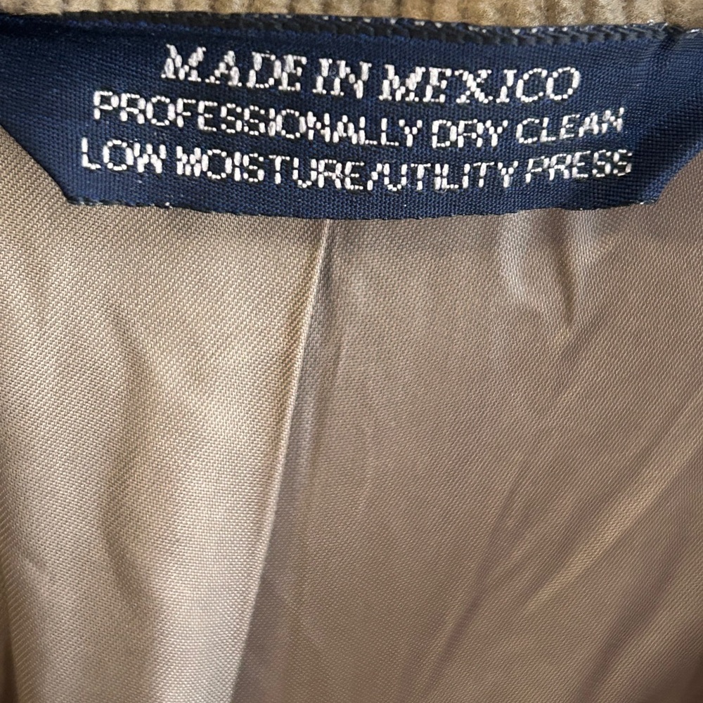 Lands' End tan corduroy blazer Sz 44 - Picture 3 of 4